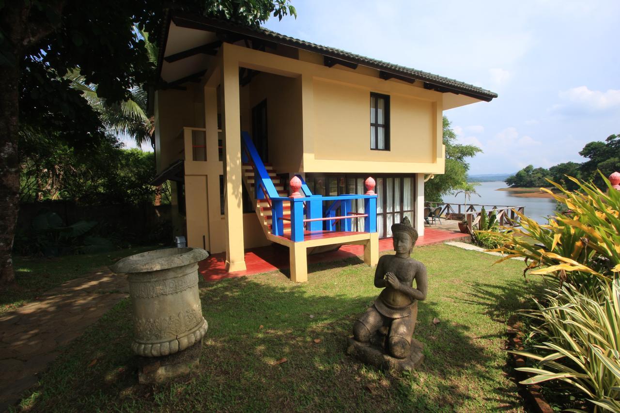 Porta Verde Resort Villas Caliraya Dolores  외부 사진